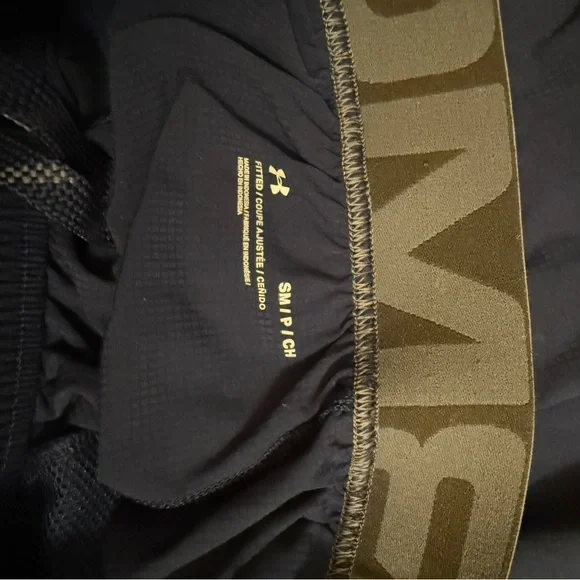 Under Armour Men’s Small Blue Athletic Shorts Lightly Used - Picture 3 of 3